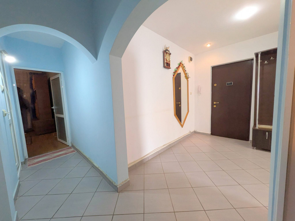 NORD, Bloc 1985, Apartament 2 cam Decomandat, Parter + 2 Balcoane cu acte