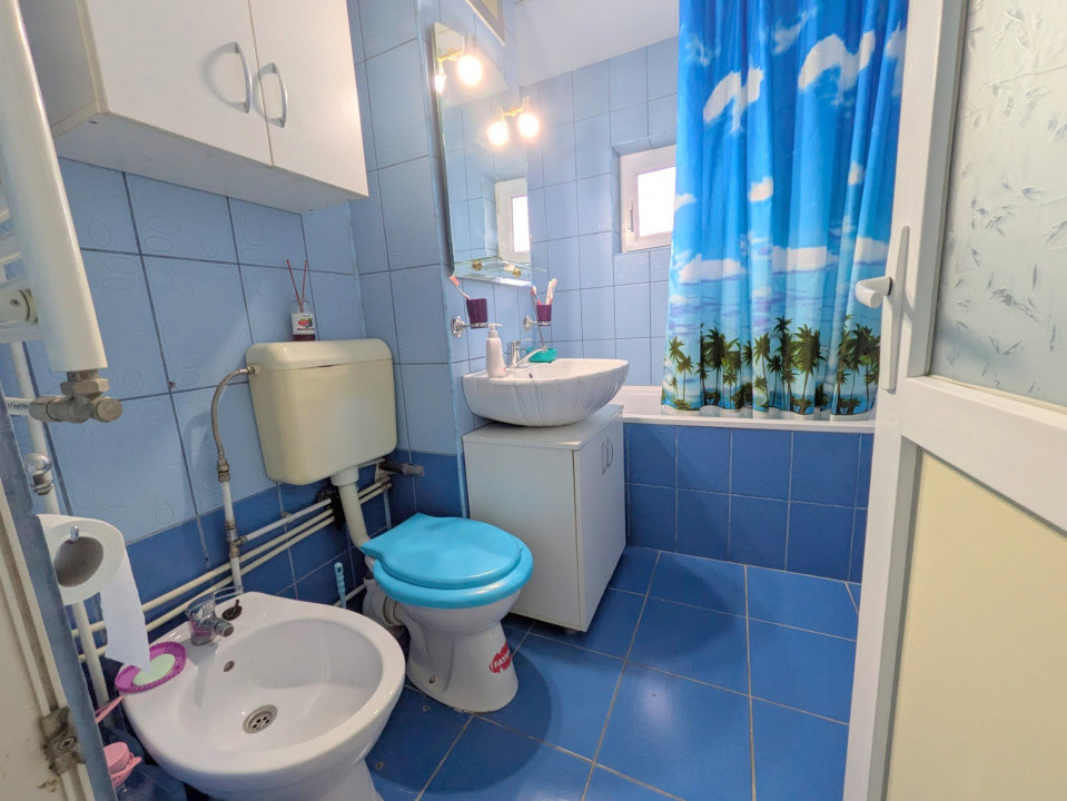 NORD, Bloc 1985, Apartament 2 cam Decomandat, Parter + 2 Balcoane cu acte