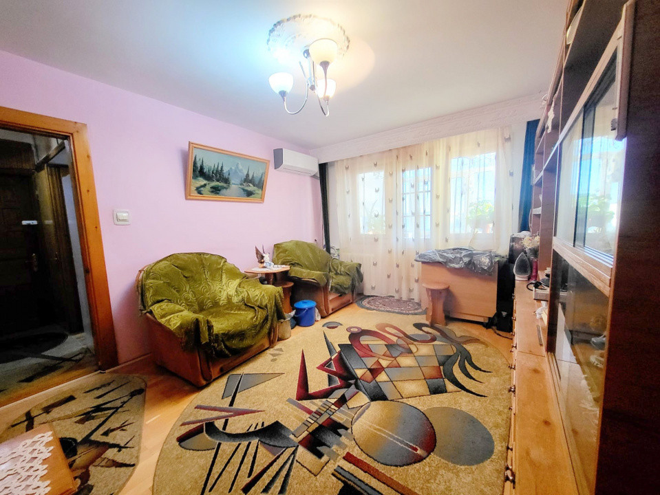 Milcov - Apartament 3 cam semidecomandat, etaj 3/4, mobilat