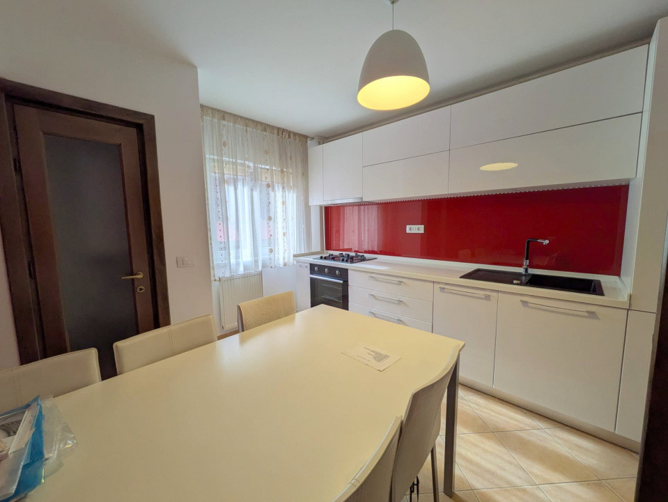 Apartament 3 cam, Decomandat, etaj 1/4, bloc 1991, mobilat & renovat LUX - Banca