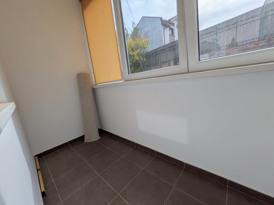 Apartament 3 cam, Decomandat, etaj 1/4, bloc 1991, mobilat & renovat LUX - Banca