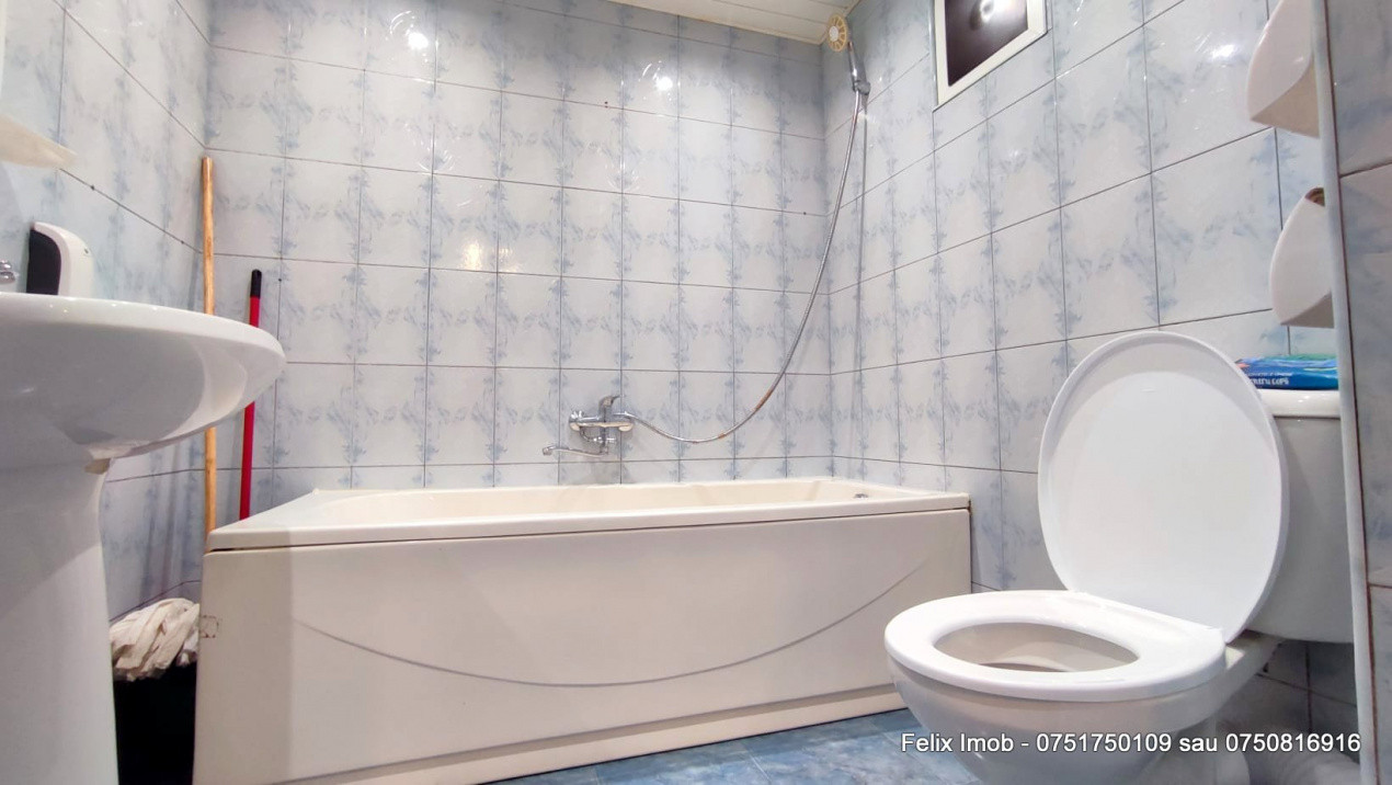 Garsoniera mobilata, langa autogara