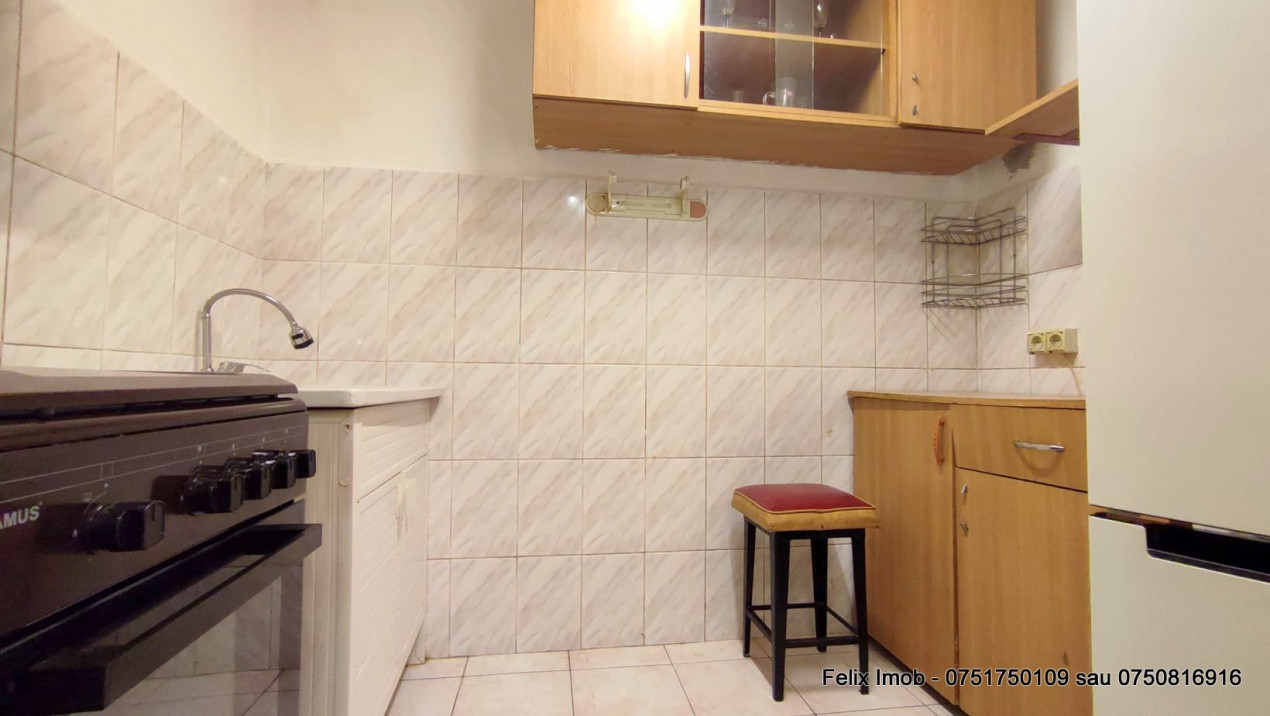 Garsoniera mobilata, langa autogara