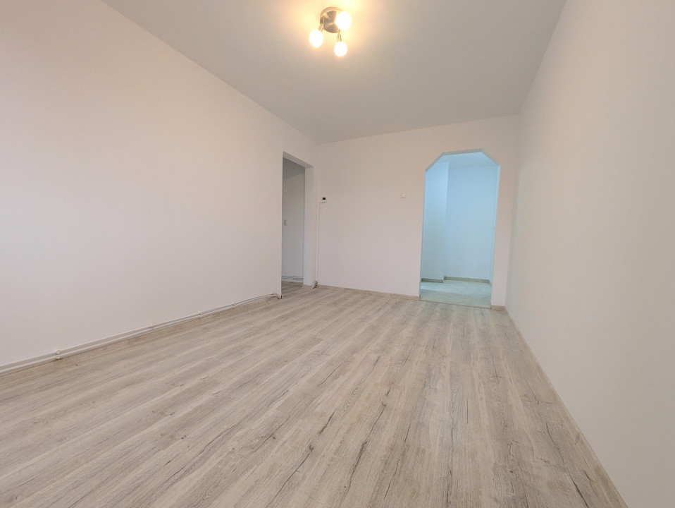 Milcov Pompieri - Apart 2 cam semidec, parter centrala bloc reabilitat