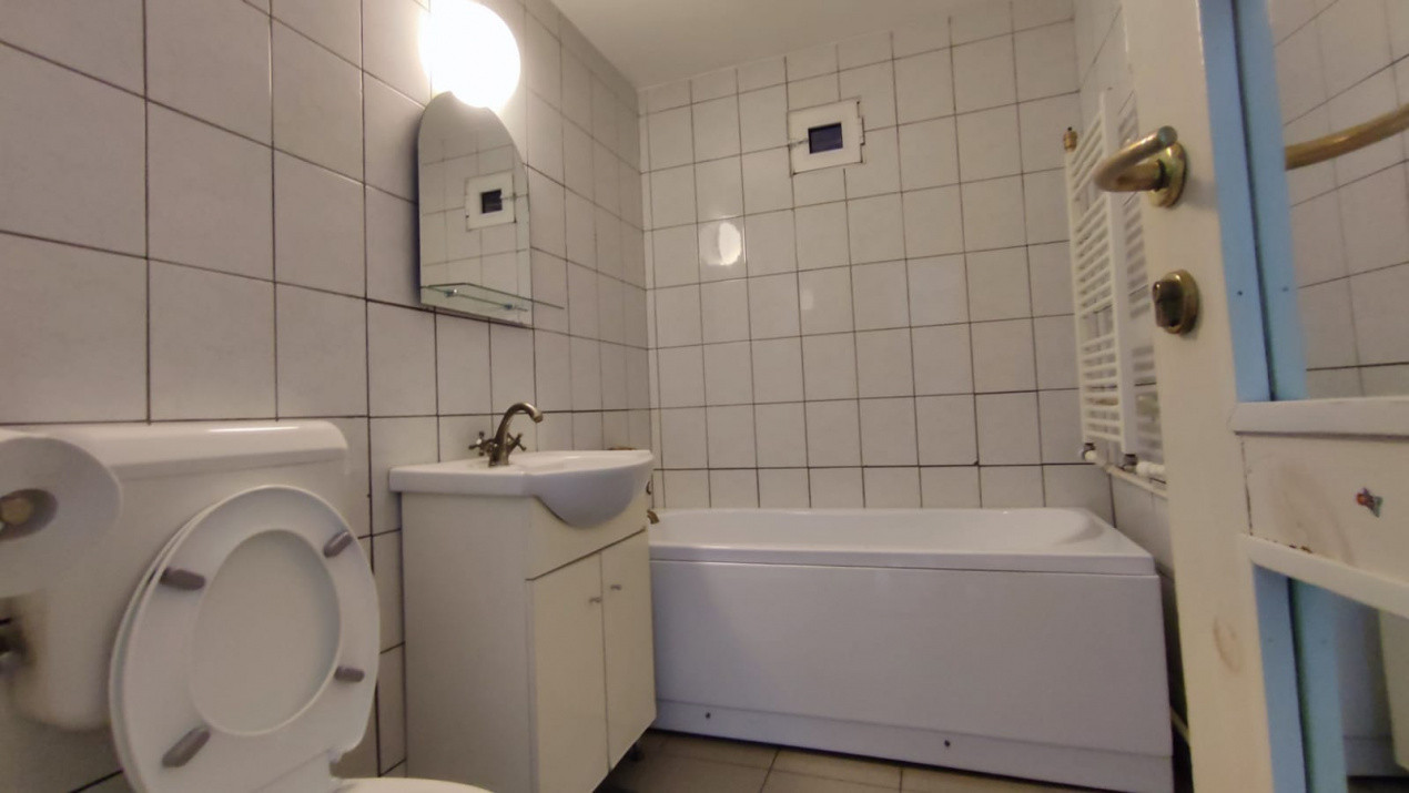  Apartament 3 cam decomandat, parter, mobilat si utilat