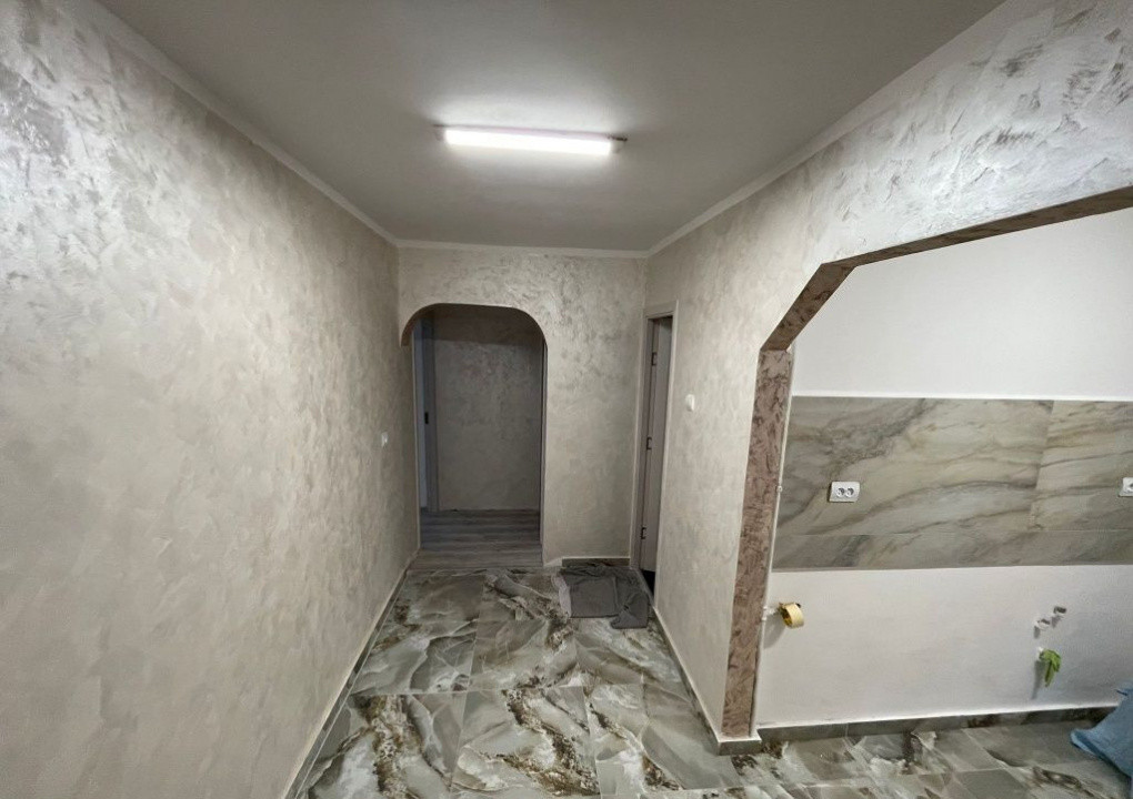 Apartament 2 camere decomandat str Energiei etaj 2