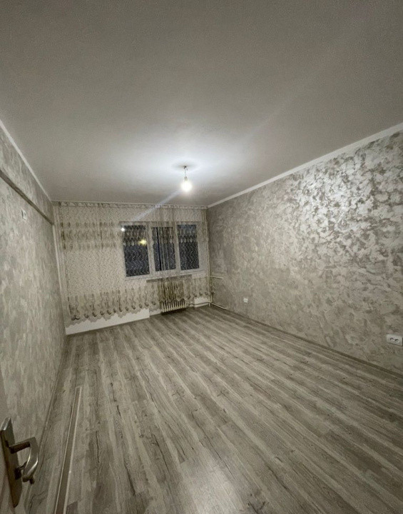 Apartament 2 camere decomandat str Energiei etaj 2