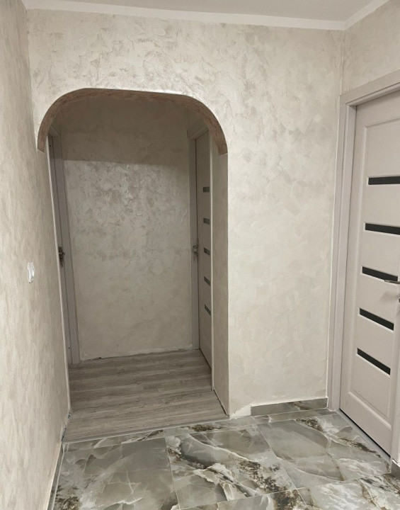 Apartament 2 camere decomandat str Energiei etaj 2