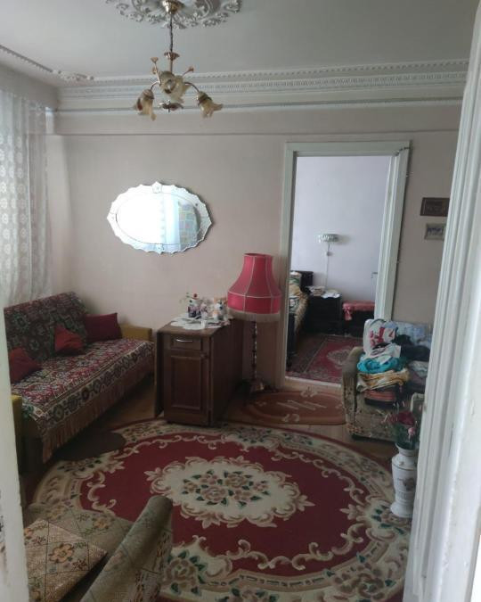 Apartament 2 camere – Ultracentral, Bacău, etaj 1/4 cu cetrala termica