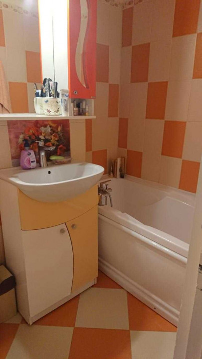 Apartament 2 camere, etaj 1, zona OMV – Mioriței