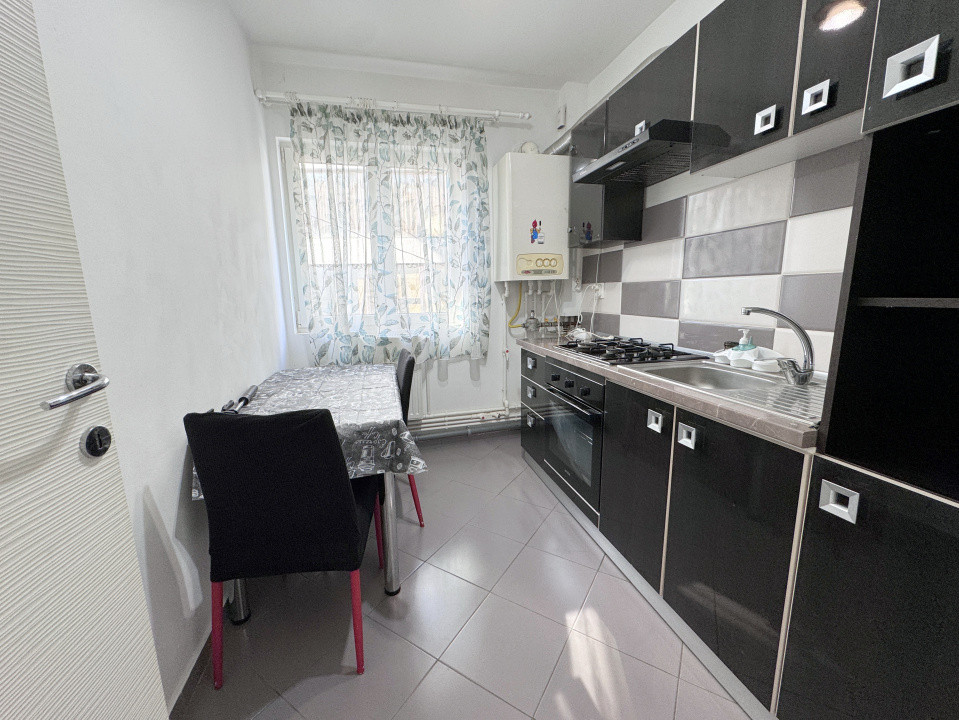 Prefectura - Hotel, Apartament 2 camere, etaj 1, Renovat, complet utilat