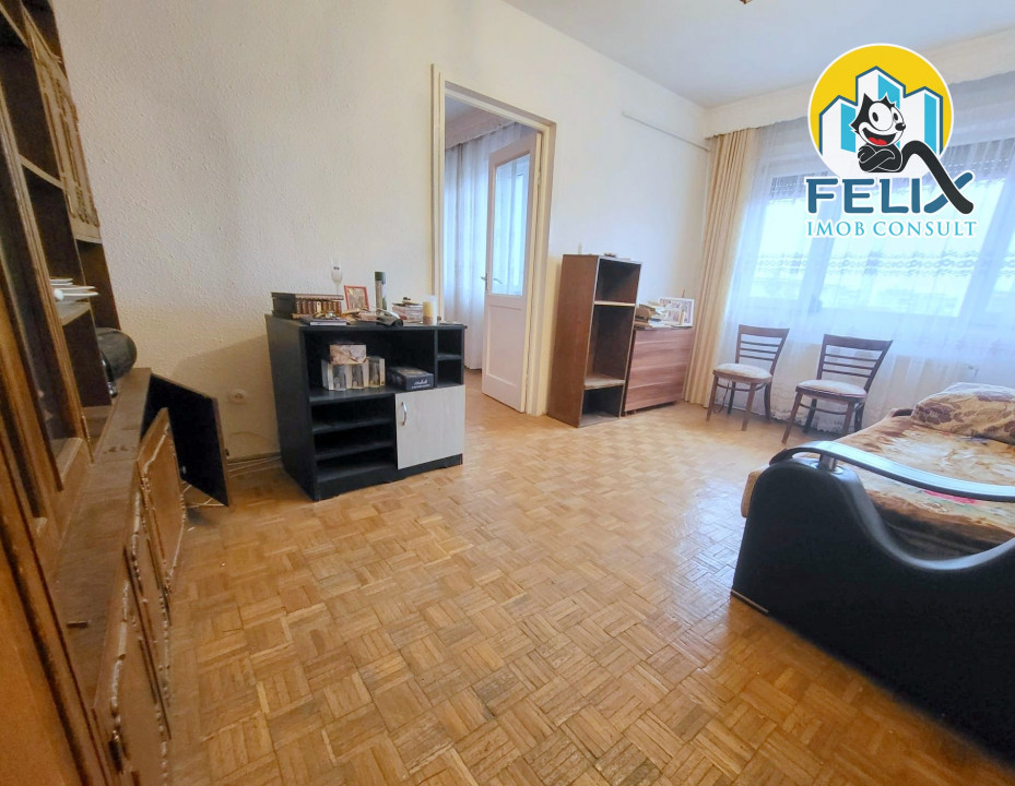 De vânzare apartament cu 2 camere – zona centrală, strada 9 Mai, Bacău