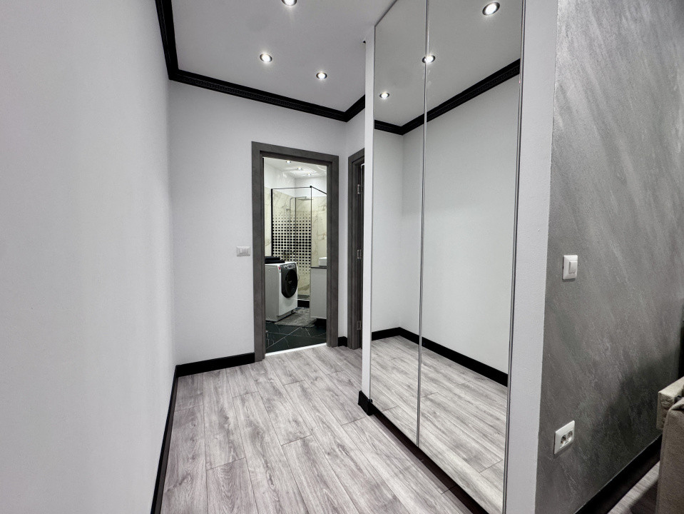 Apartament 3 camere 2 bai Balcaon Bloc nou Adama Stefan cel mare, etaj 3