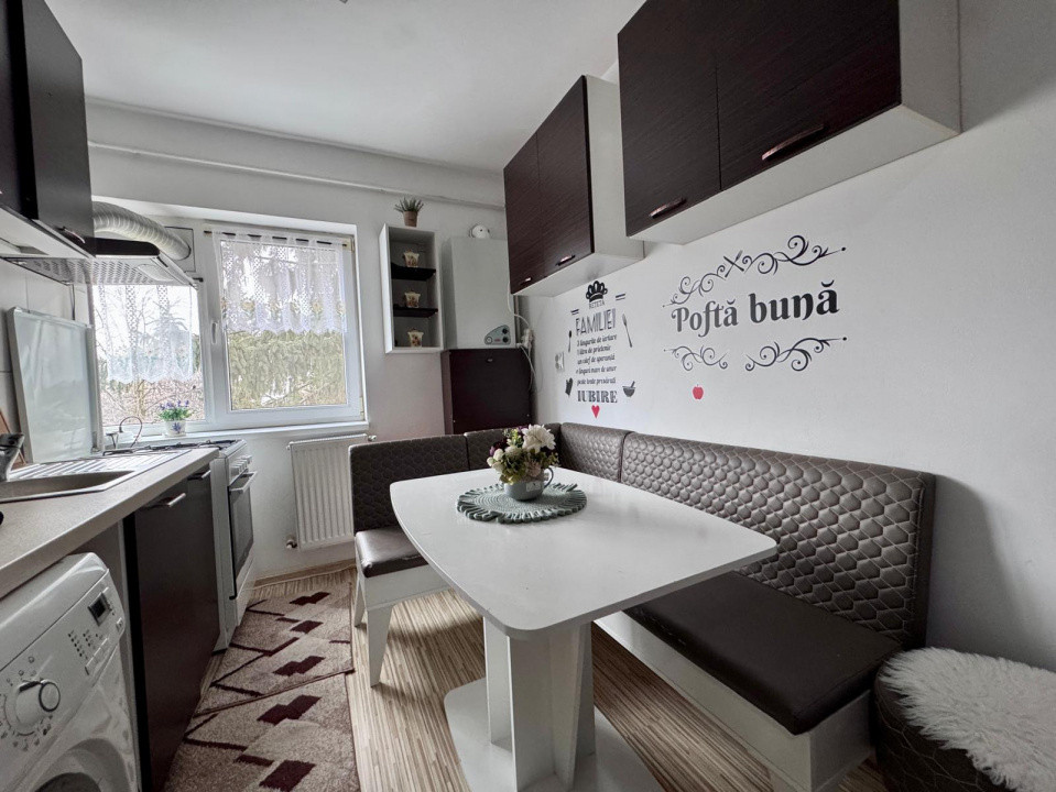 Apartament 2 camere decomandate, mobilat si utilat, str Aleea Parcului