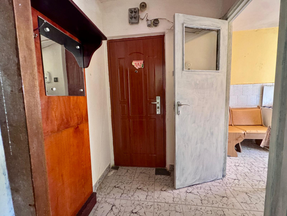 Apartament 2 camere spațios, zona Cornișa Bistriței – lângă Școala nr. 10