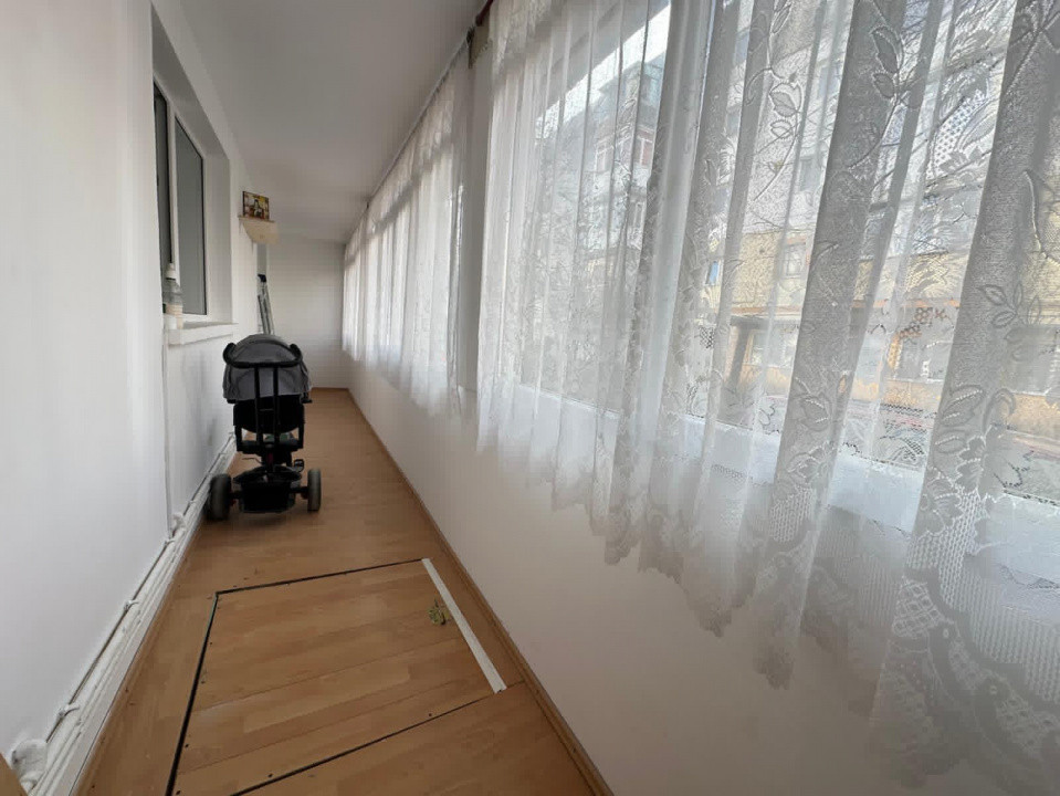 Zona Republicii, Apartament 2 camere spatios, parter + balcon, bloc 1980