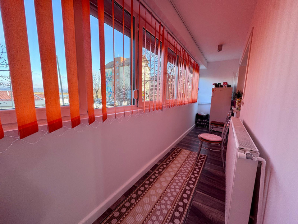 Bistrita Lac, etaj 1, Apart 2 cam decomandat, mobilat si utilat modern