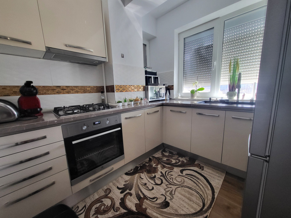 Complex Elisa - Gheraiesti, Apartament 3 camere decomandat, bloc 2025, mobilat 