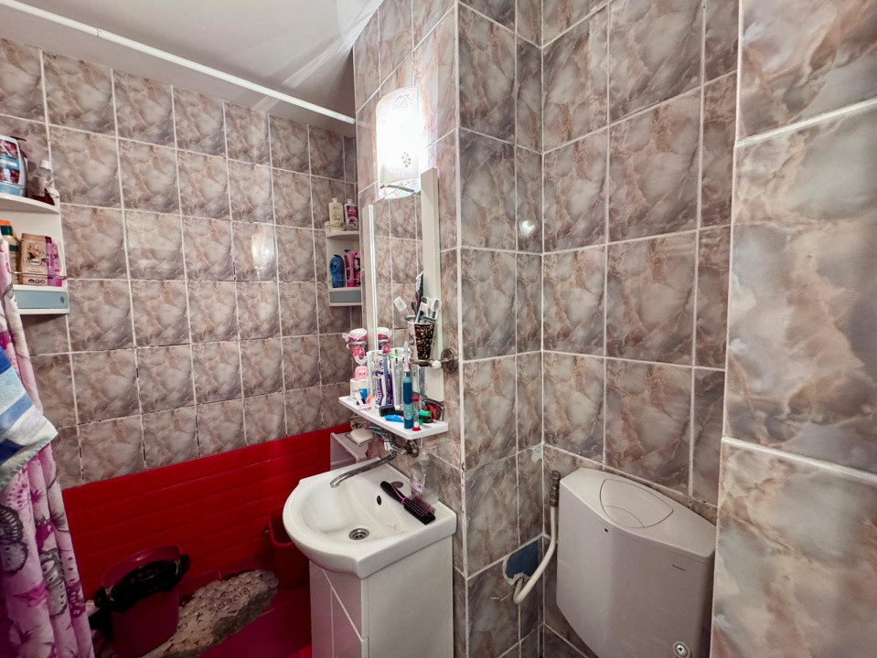 Parter la bulevard | Vad comercial excelent  Mioriței - Total Shoes