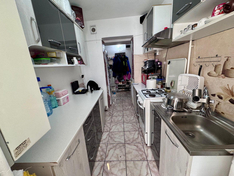 Parter la bulevard | Vad comercial excelent  Mioriței - Total Shoes