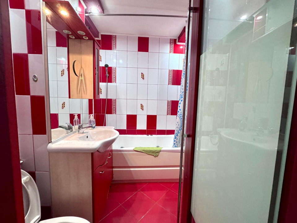 Mioritei - Carrefour, 3 cam Decomandat, etaj 1, Mobilat si Utilat