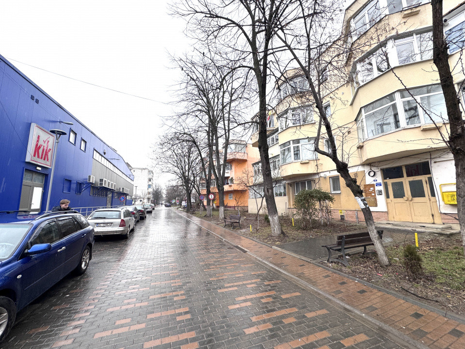 Piata Mioritei - Apartament 3 cam Decomandat, etaj 1, Renovat si Mobilat complet