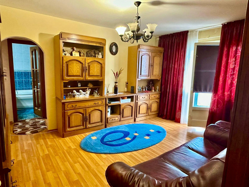 Zona Alexandru cel Bun, Apartament 2 camere, bloc 1980, imbunatatiri