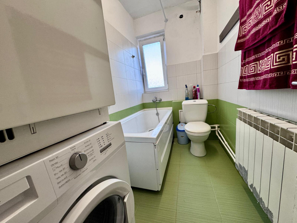 9 MAI - Muzeu, Apartament 2 cam decomandat, etaj 3/4, centrala