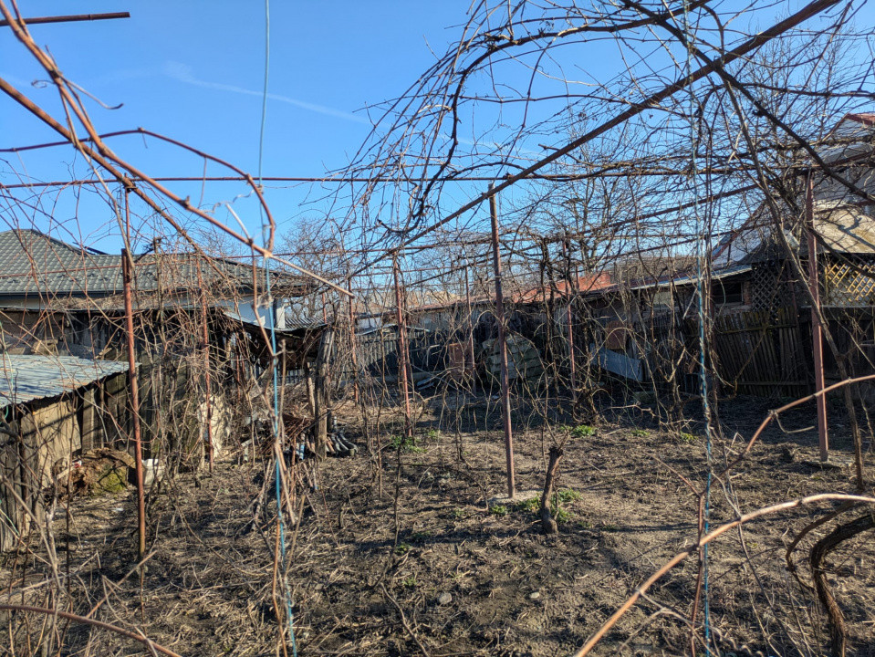 Casa de vanzare in Margineni