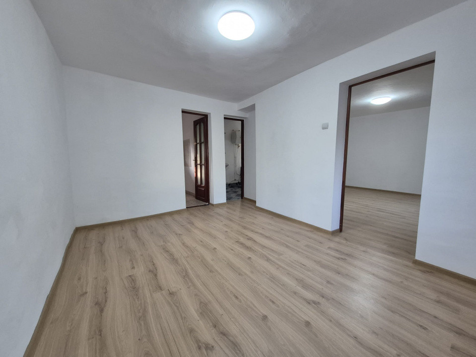 Casa de vanzare in Margineni