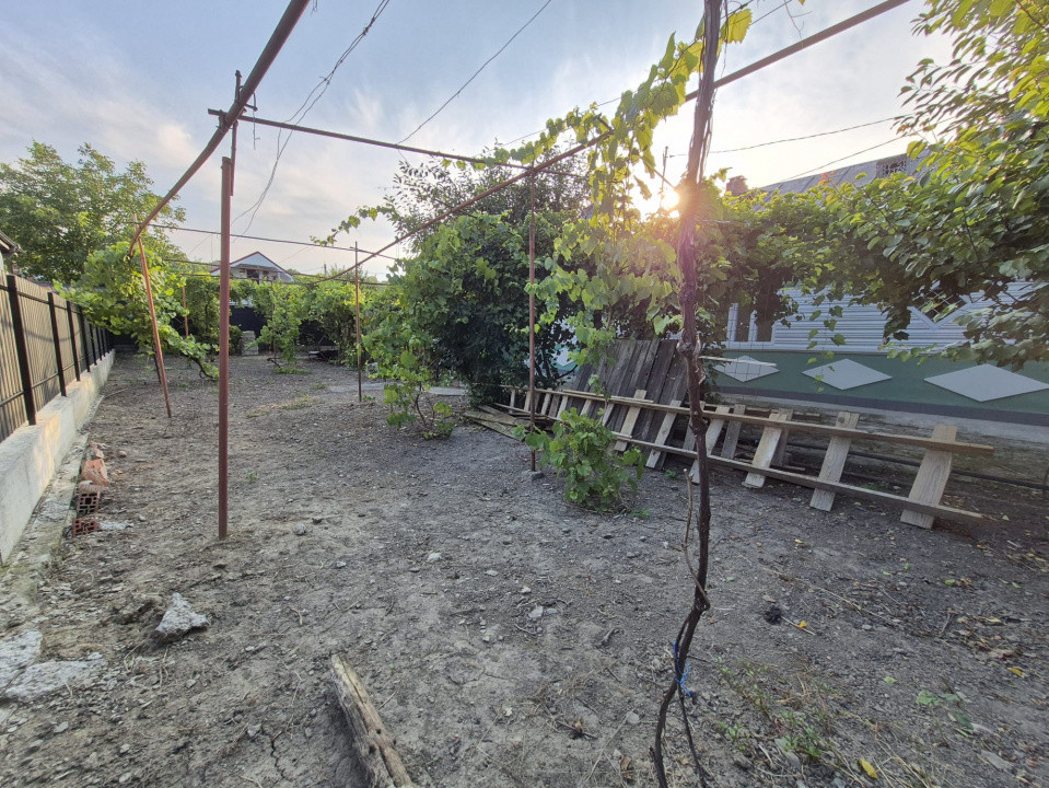 Casa de vanzare in Margineni