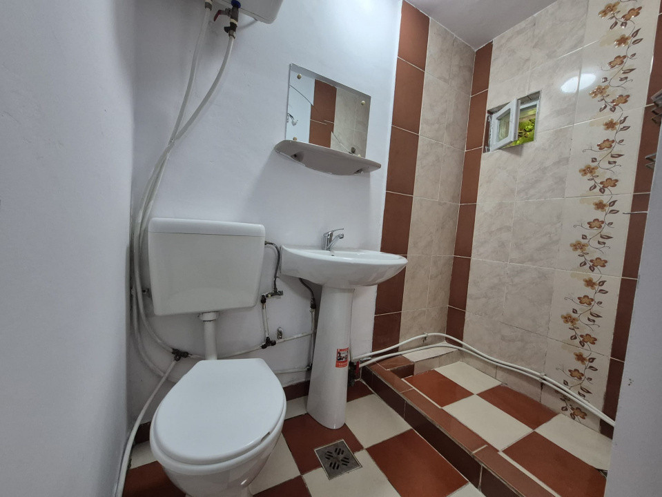 Casa de vanzare in Margineni