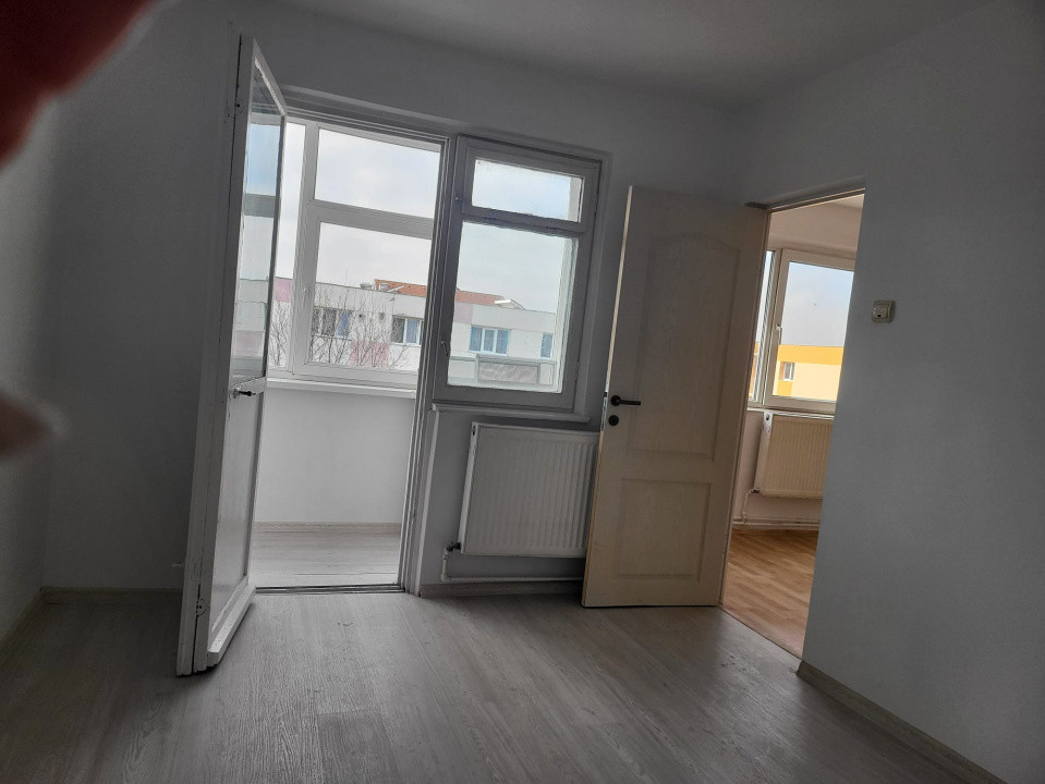 Narcisa - Apartament 2 camere proaspat renovat, etaj 4, cu balcon