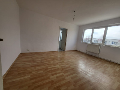 Narcisa - Apartament 2 camere proaspat renovat, etaj 4, cu balcon