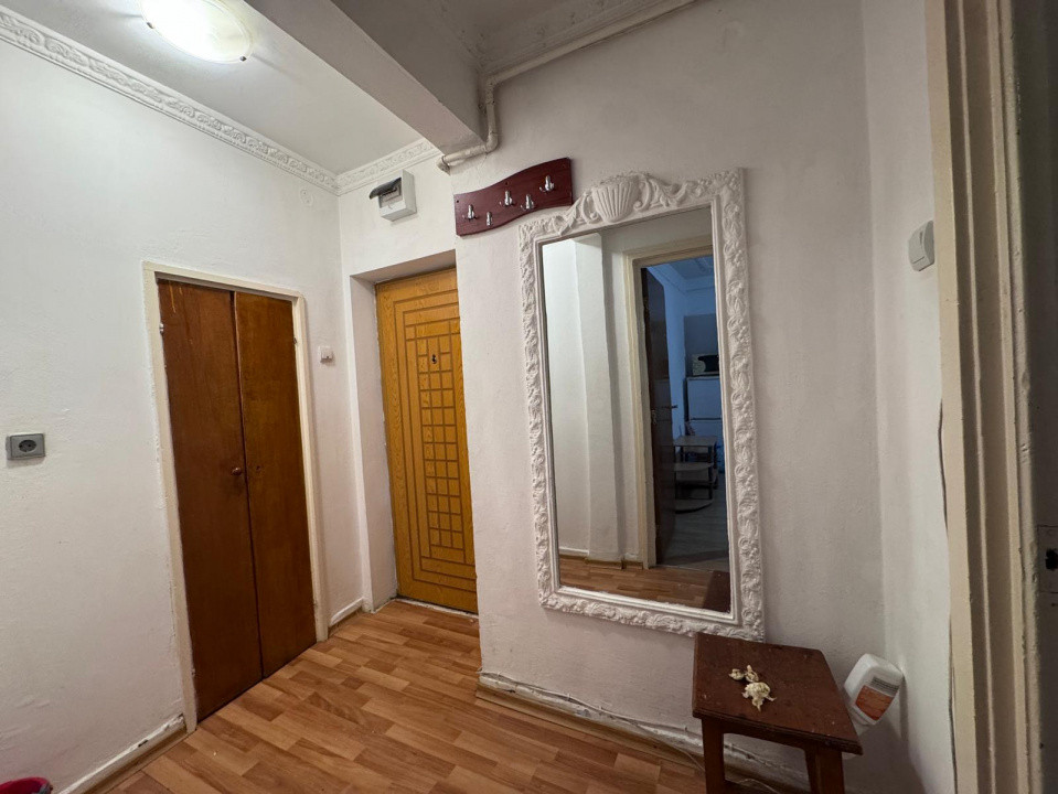 Zona Garii, Apartament 2 camere, etaj 1/8 cu centrala si balcon