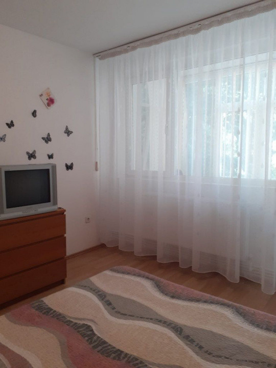 Zona Garii, Apartament 2 camere, etaj 1/8 cu centrala si balcon