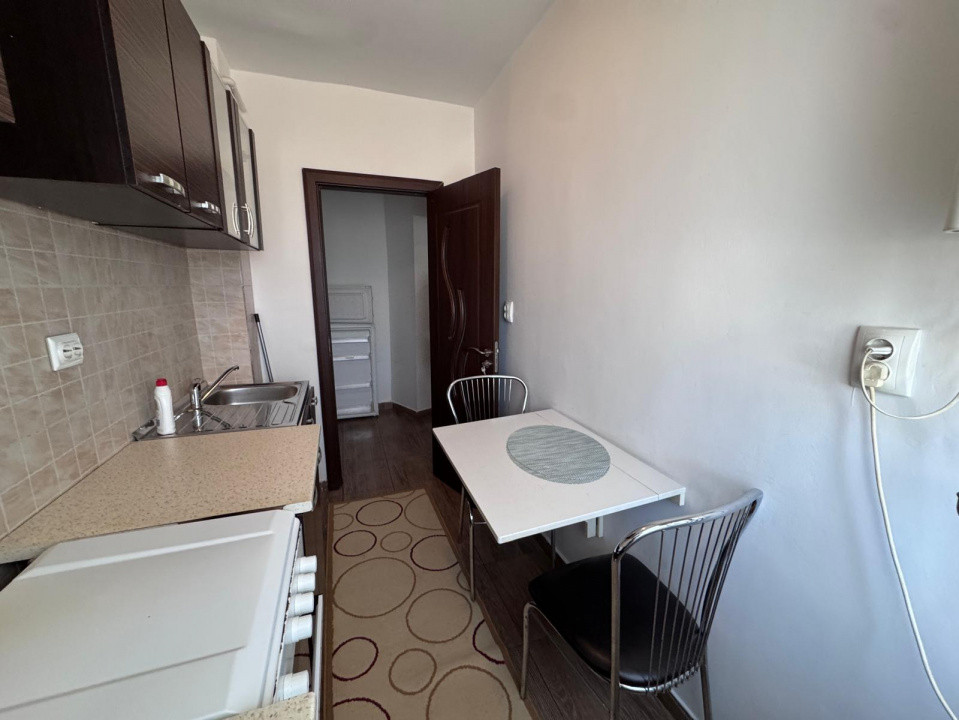 Mioritei LIDL, Garsoniera cf 1, etaj 3/4, bloc 1982, Mobilata complet