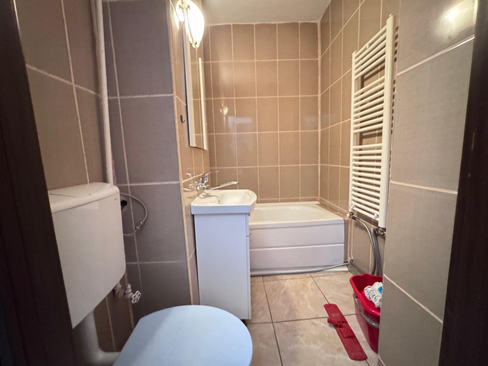 Mioritei LIDL, Garsoniera cf 1, etaj 3/4, bloc 1982, Mobilata complet