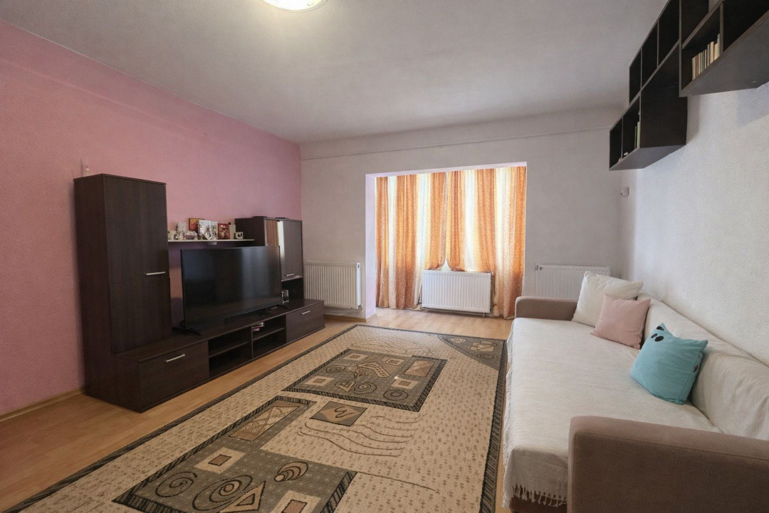 Apartament 2 cam. Miron Costin, mobilat si utilat, bucatarie mare, bloc 1980