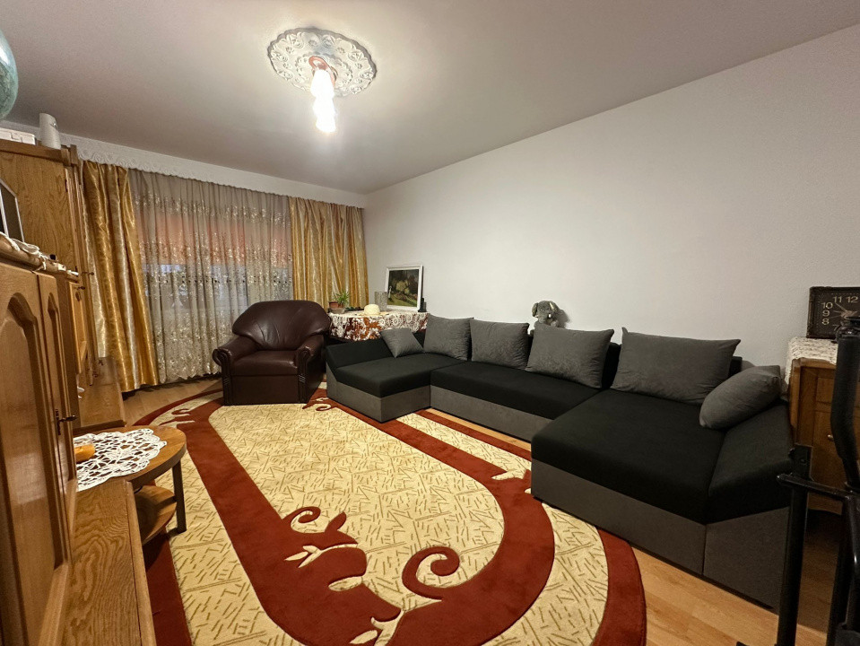 Milcov - Kaufland, Apartament 2 cam Decomandat, etaj 1, Mobilat & Renovat