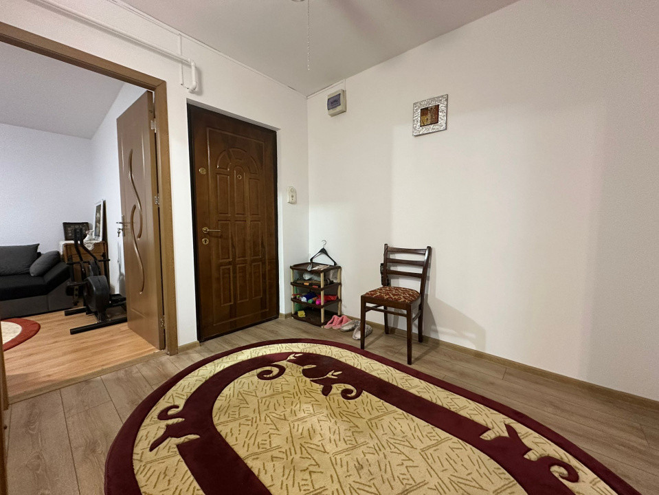 Milcov - Kaufland, Apartament 2 cam Decomandat, etaj 1, Mobilat & Renovat