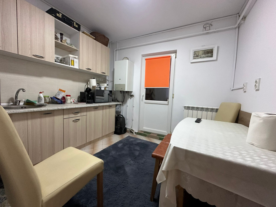 Milcov - Kaufland, Apartament 2 cam Decomandat, etaj 1, Mobilat & Renovat