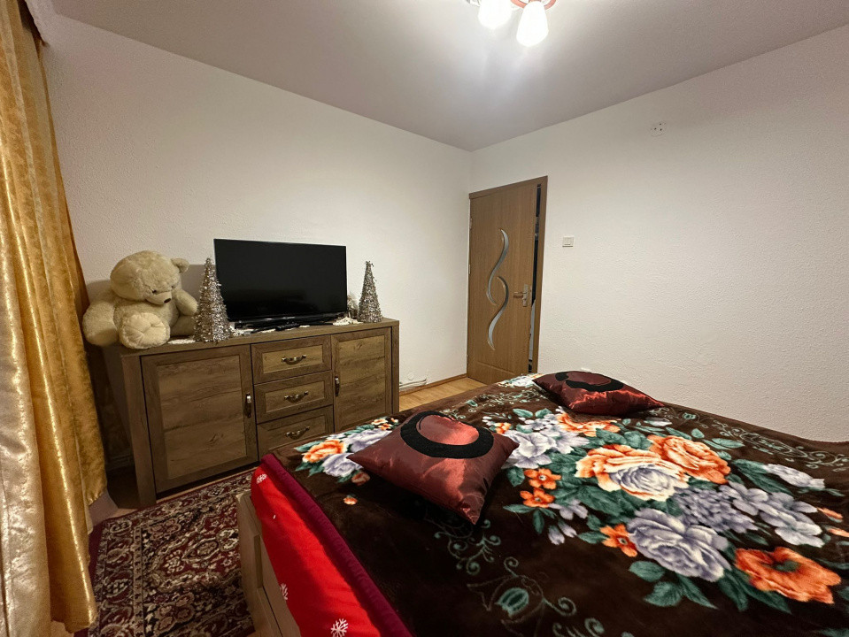 Milcov - Kaufland, Apartament 2 cam Decomandat, etaj 1, Mobilat & Renovat