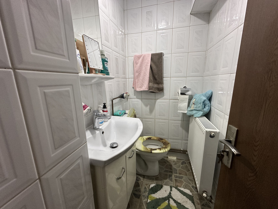 Parcul Catedralei - Apartament 3 cam decomandat, 3 balcoane, etaj 3