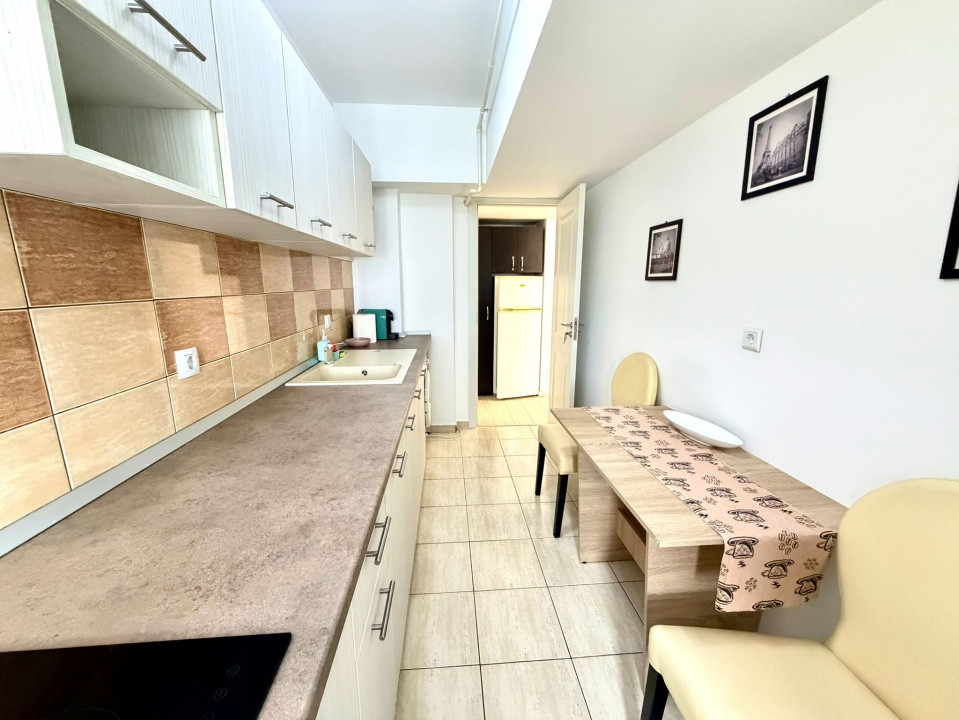 Zona Bancorex - Apartament  2 camere XXL 72mp, bloc 2008