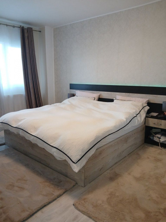 Mioritei - Energiei, Apartament 3 camere decomandat, etaj 3, mobilat