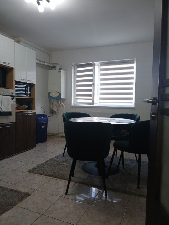 Mioritei - Energiei, Apartament 3 camere decomandat, etaj 3, mobilat