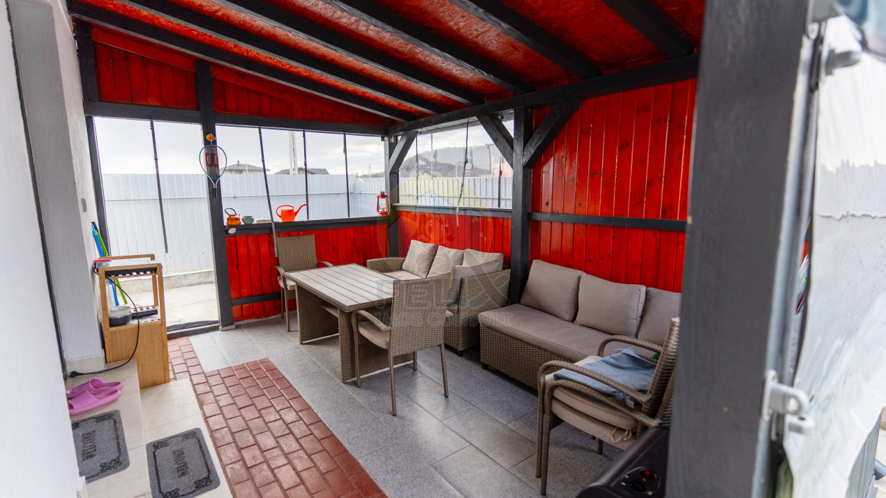 Casă în Hemeiuș, din 2024, – Curte, Foișor și Potențial Mansardare