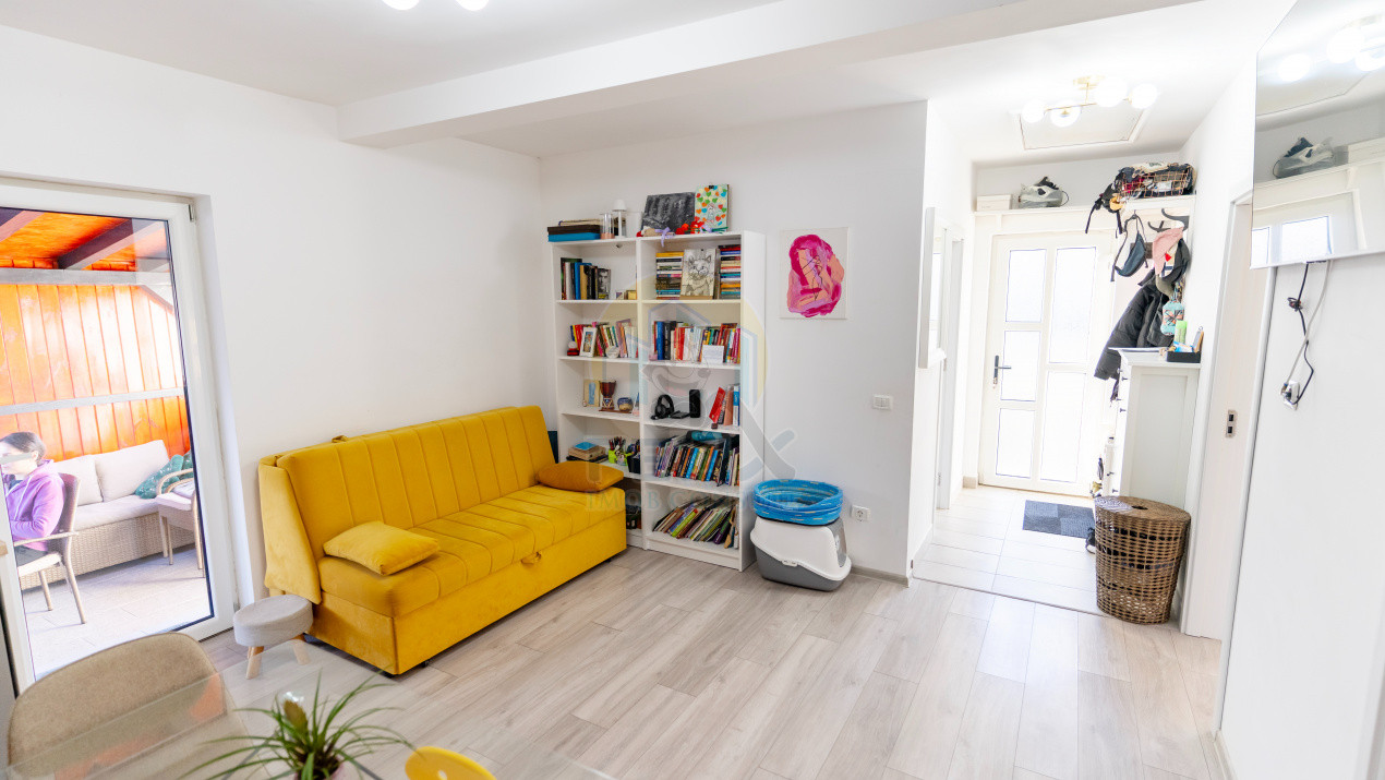 Casă în Hemeiuș, din 2024, – Curte, Foișor și Potențial Mansardare