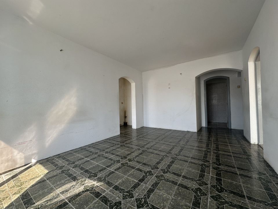 Apartament 3 camere zona Alecu Russo
